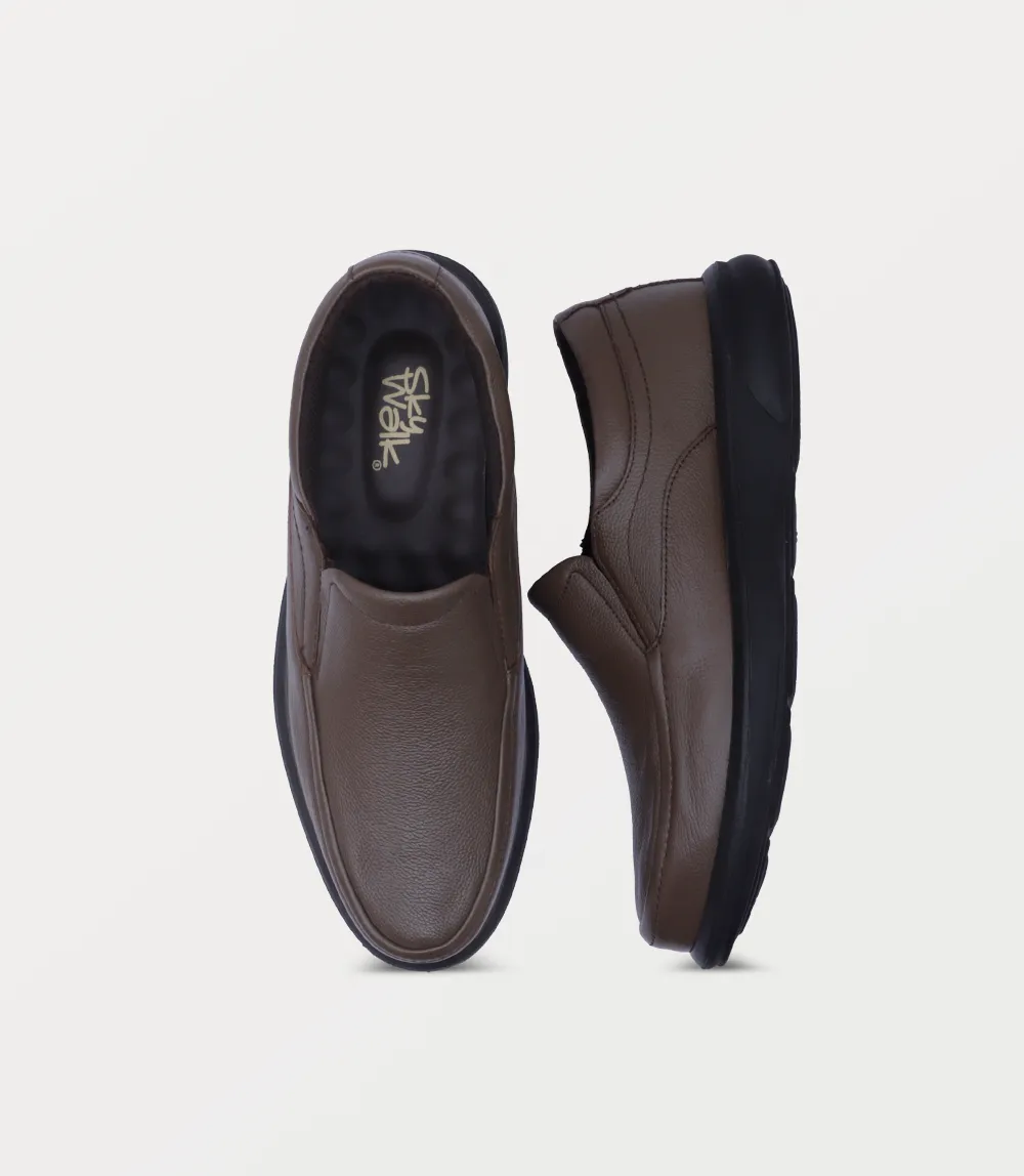 BM6776-BROWN-Men Slip On