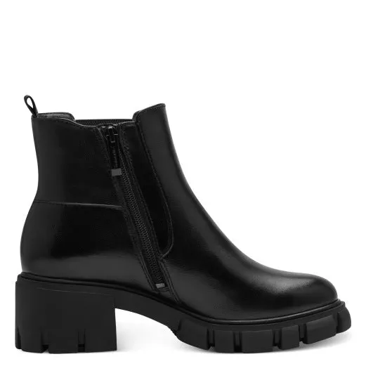 Chunky Healed Chelsea Boots - Black