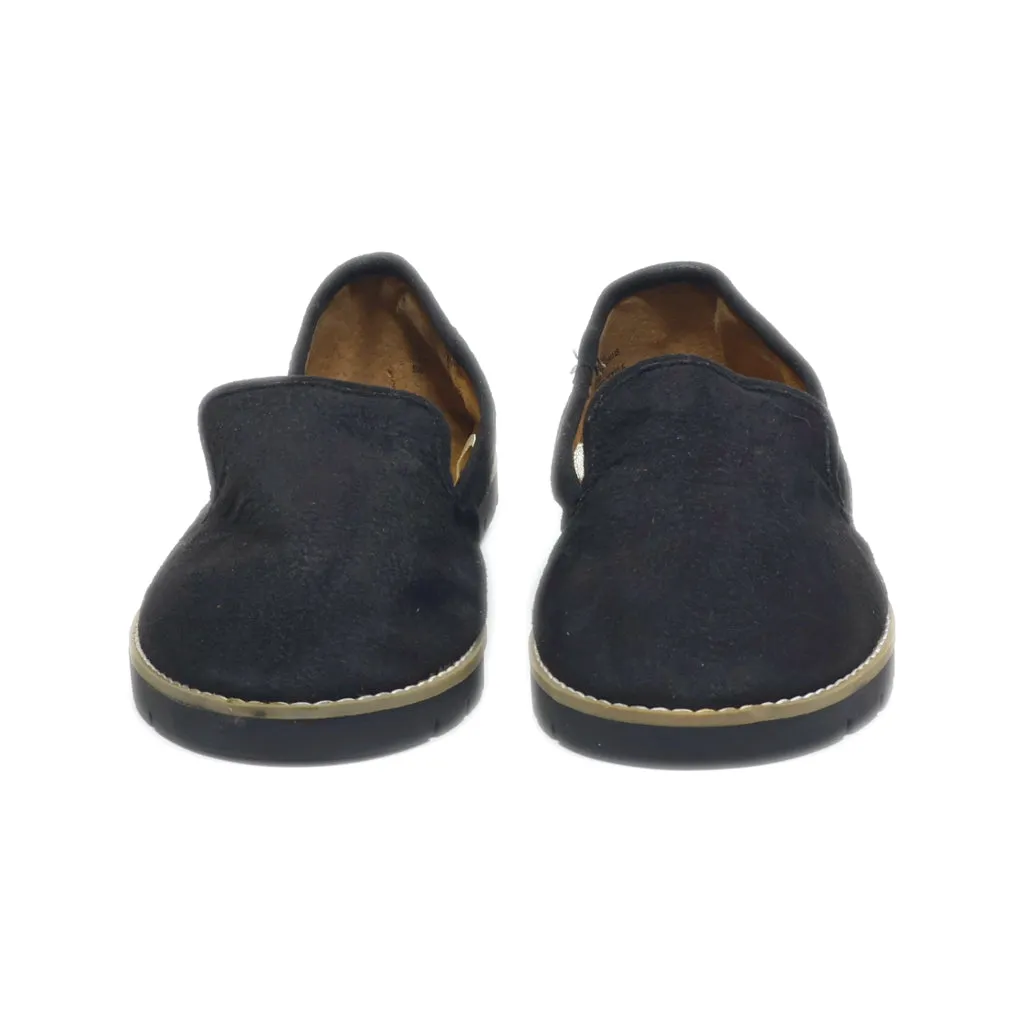 Cliffs Slip Ons Leather Black Colour For Women