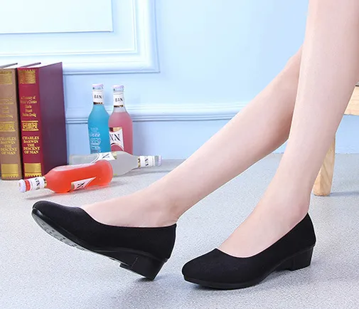 Cloth shoes wedge heel low heel work shoes soft bottom mother shoes - Women's shoes