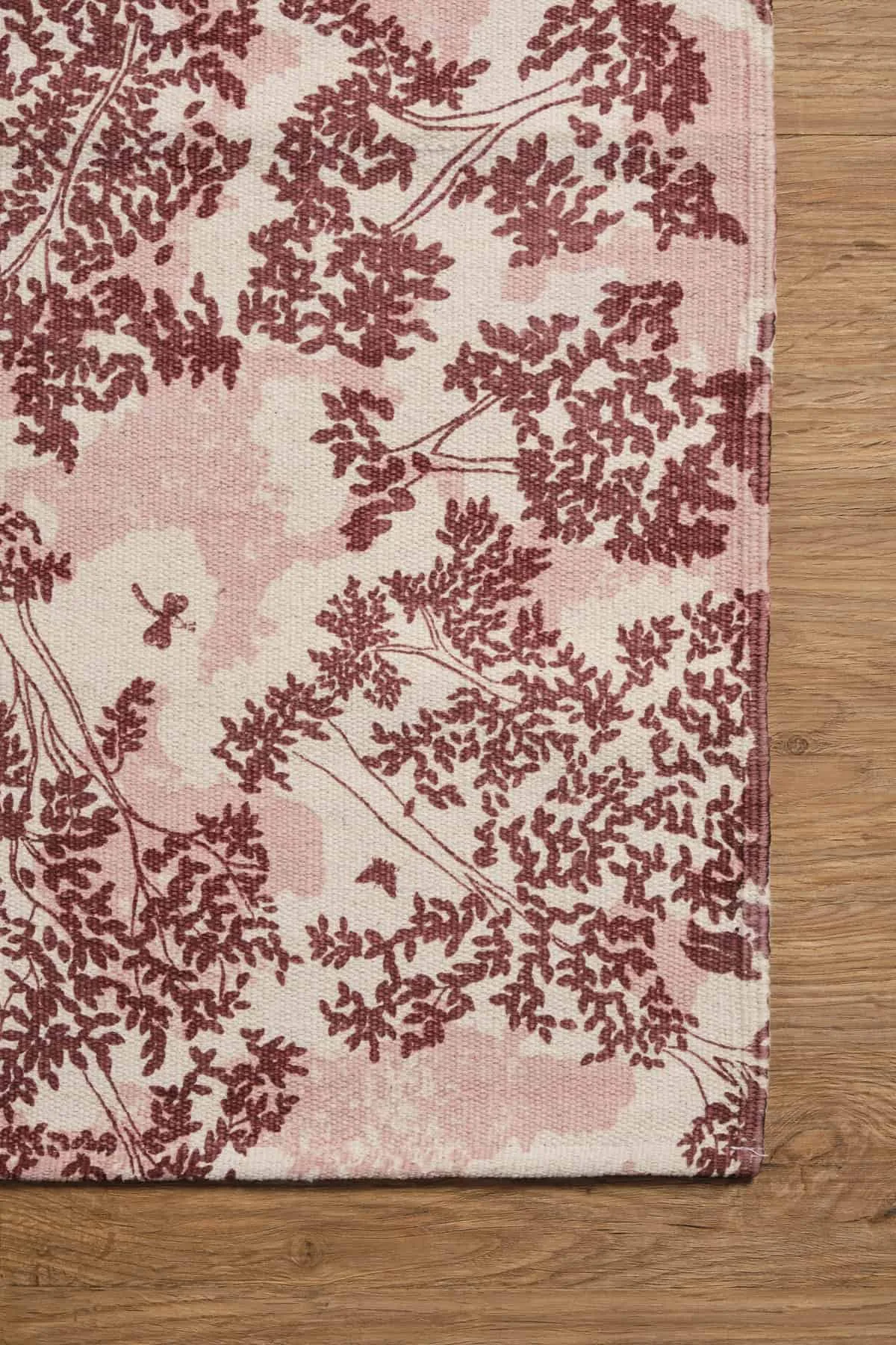 Divi Divi Printed Rug (Misty Rose)