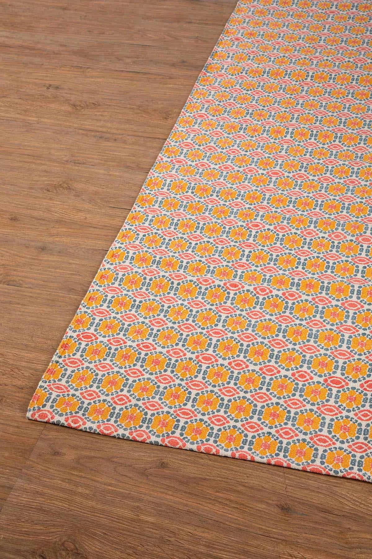 Incana Printed Rug (Ripe Mango Yellow)