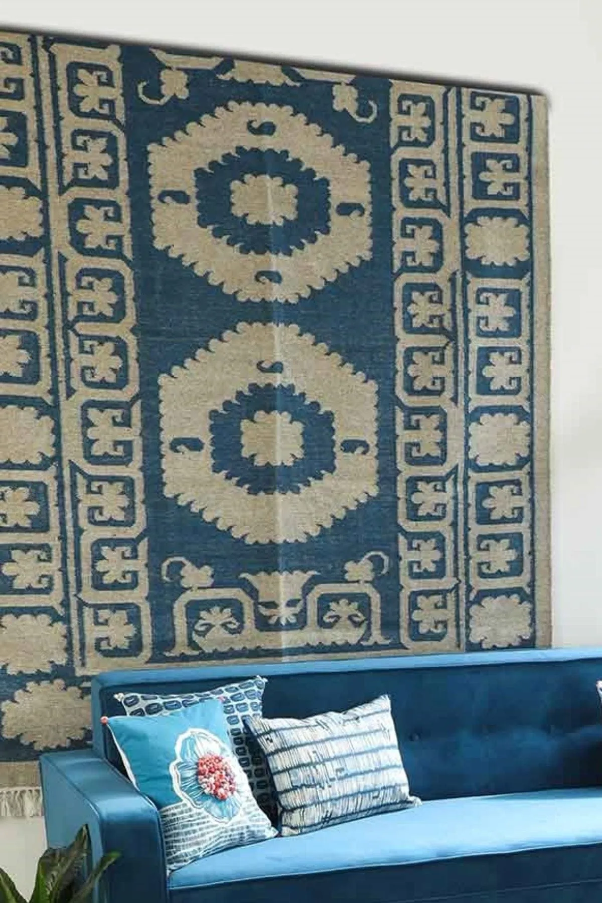 Palm And Paisley Woven Rug (Distant Blue)