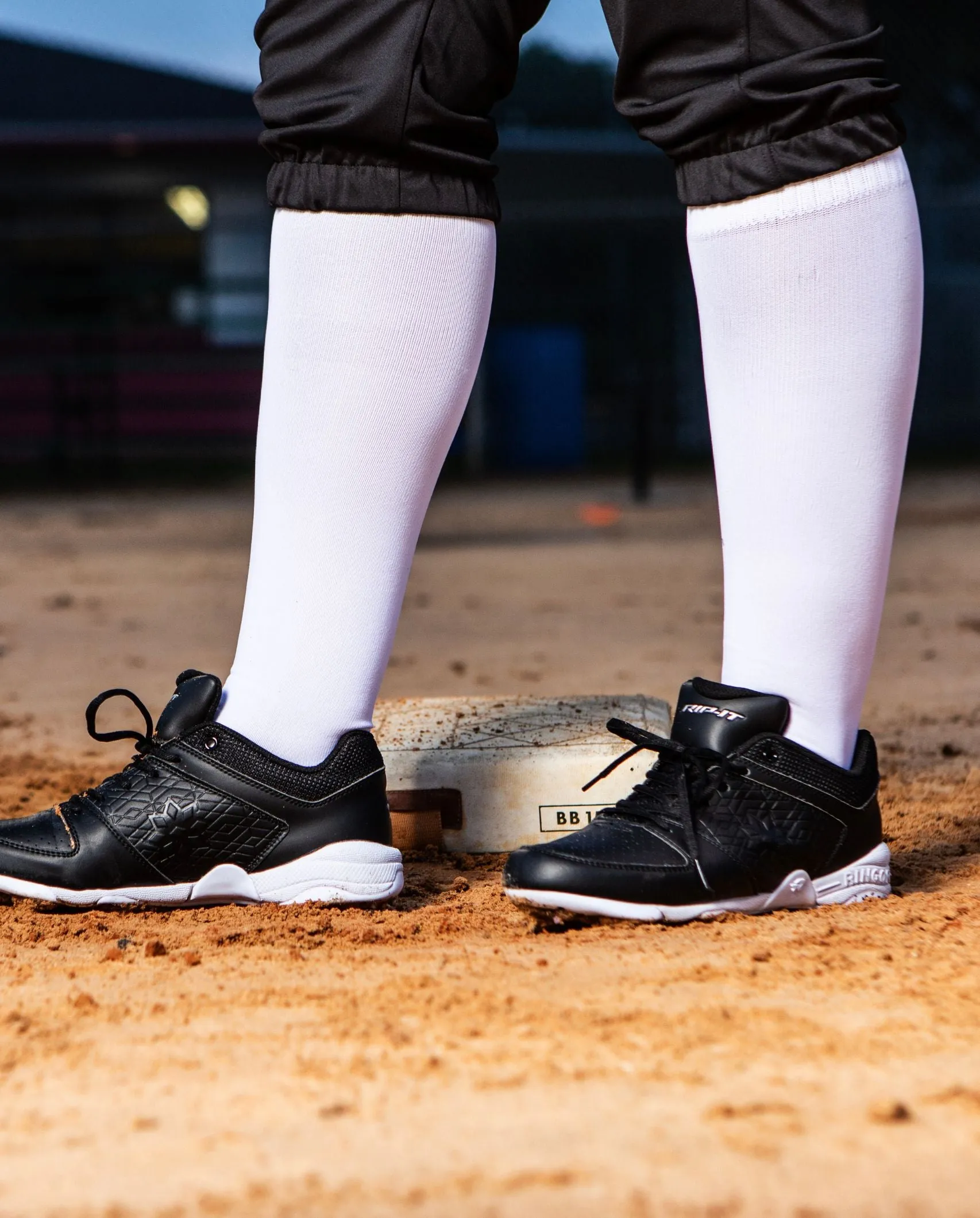 Women's Diamond Softball Cleat